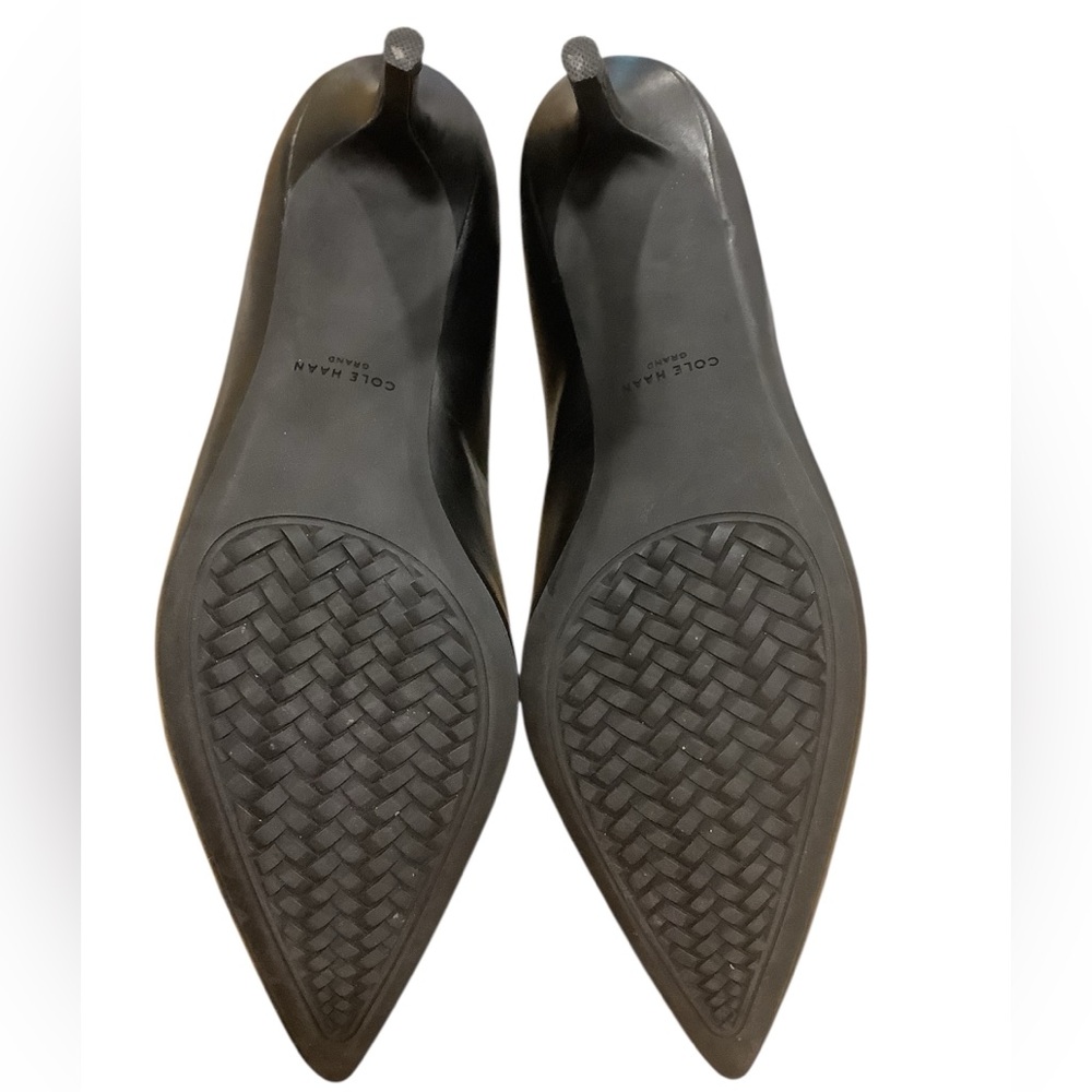 Cole Haan Go-To Elegant Black Leather Women's Heels Shoes Size 9B - Picture 4 of 10